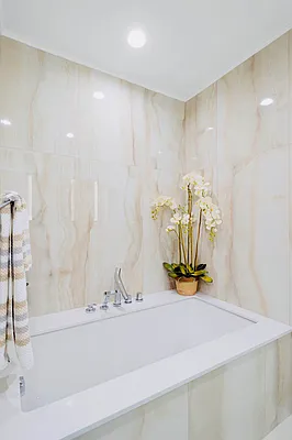 Sold by Harbor Properties International LLC | media 10