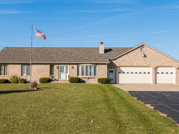 49W170 Lasher Rd, Elburn, IL 60119
