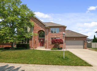 10099 Margo Ln, Munster, IN 46321