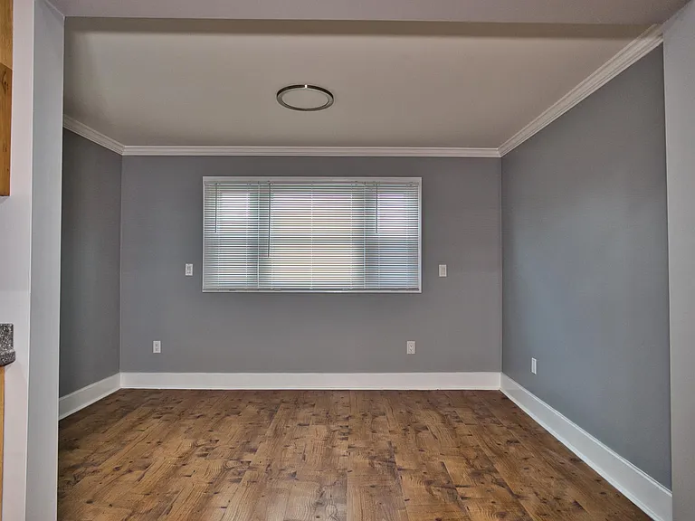 2753 Pleasant St #1 — Photo 13