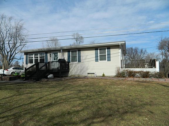 2nd image of 3224 Rademan Ln