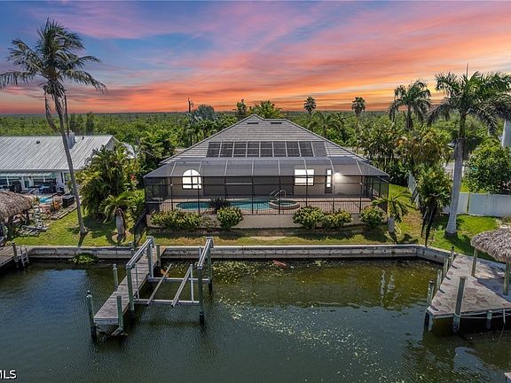 5th image of 4007 Surfside Blvd