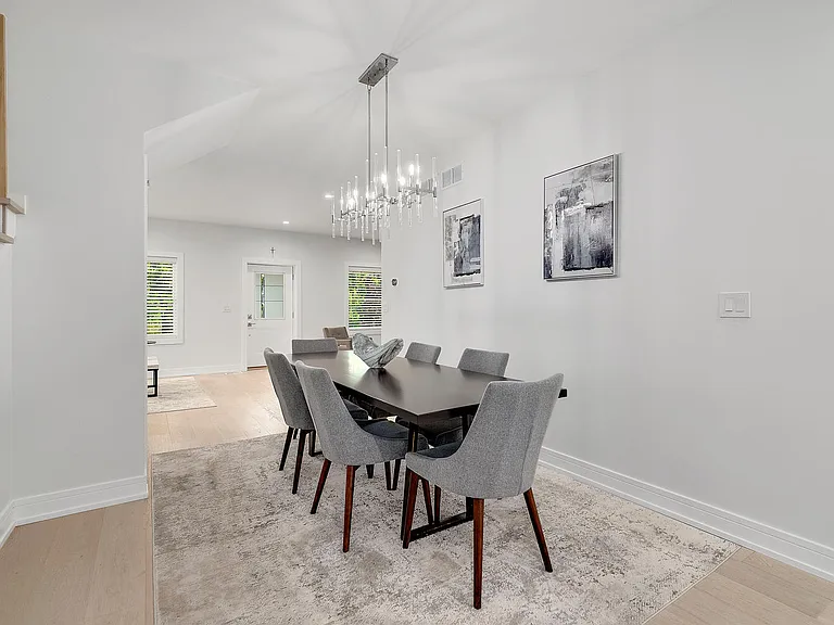 1205 Curtiss St — Photo 12