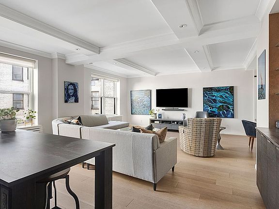 2nd image of 225 Central Park N APT 1516