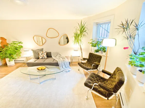 80 E Brookline St APT 1, Boston, MA 02118