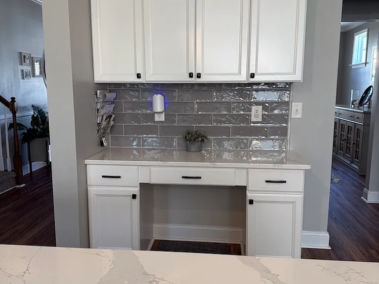 1444 Eastbourne Dr — Photo 21