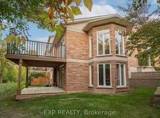 53 Bunting Rd #17, Saint Catharines, ON L2P3Y6