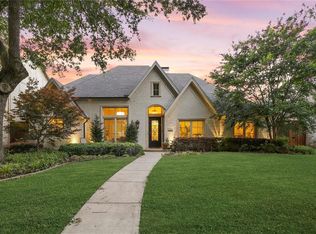 6923 Charade Dr, Dallas, TX 75214