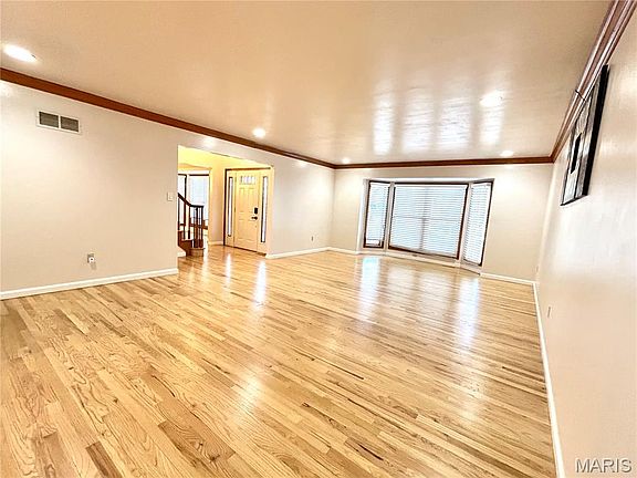 4th image of 7690 Fine Oaks Pl