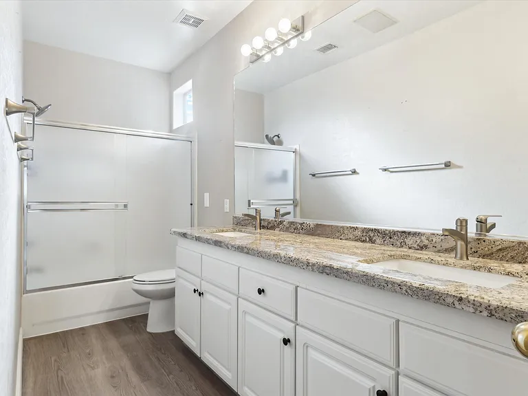 5222 E Danbury Rd — Photo 10