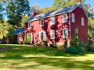 317 Bluff View Ave, Signal Mountain, TN 37377