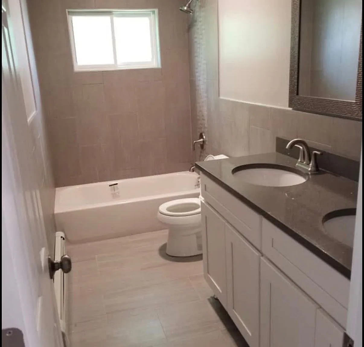 3 bed, 1.0 bath, $3,300 — Photo 4