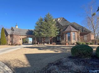 3 Winged Ct SW, Huntsville, AL 35824