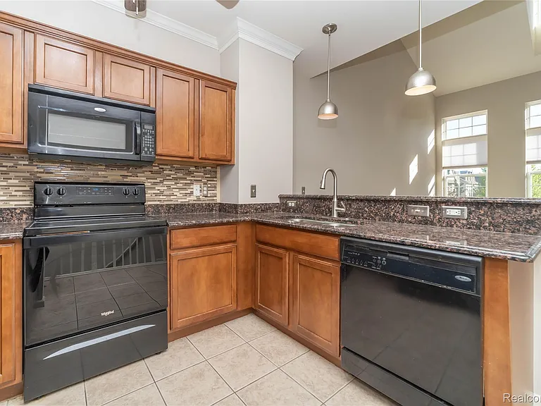 5143 Parsley Dr — Photo 12