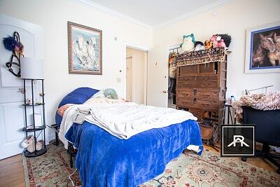 2nd image of 901 Beacon St #4A