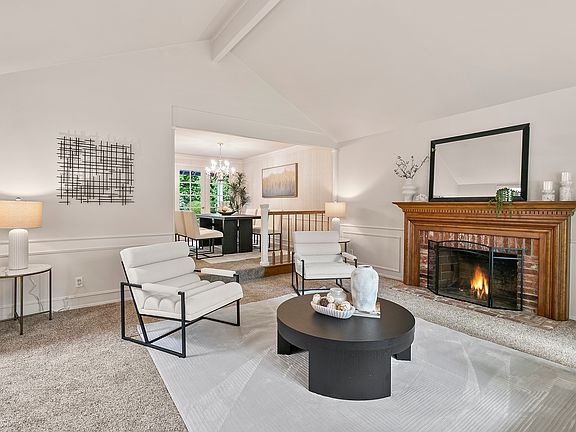 5th image of 20518 NE 37th Way