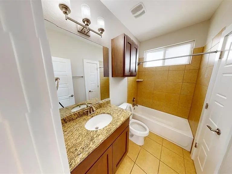 2021 Geniveive Ln #288C — Photo 15