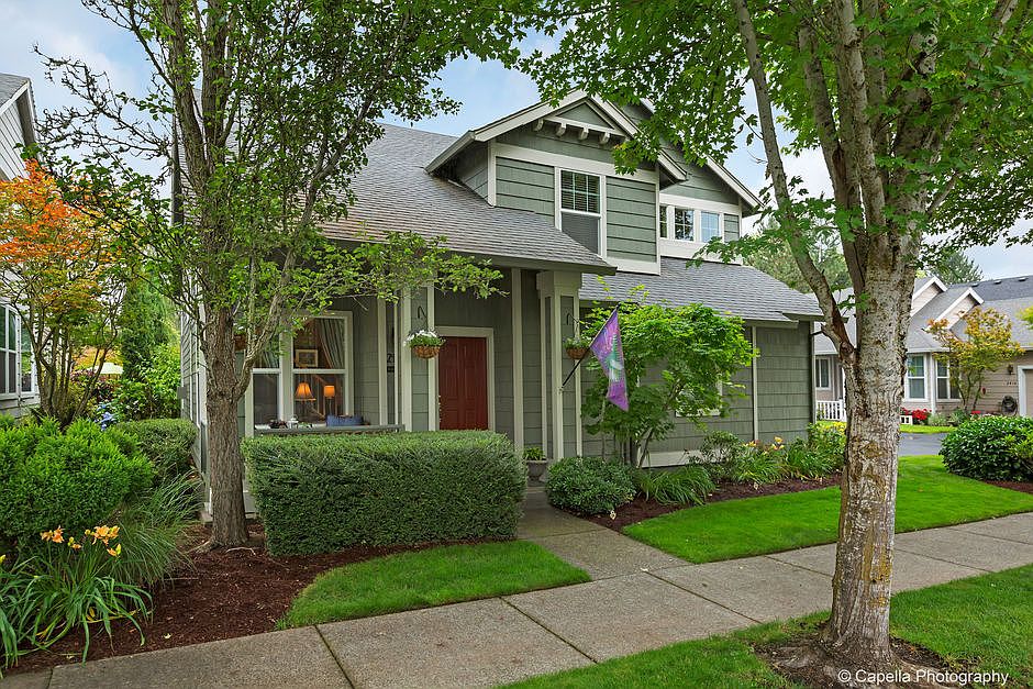 1st image of 2405 NE 13th Way