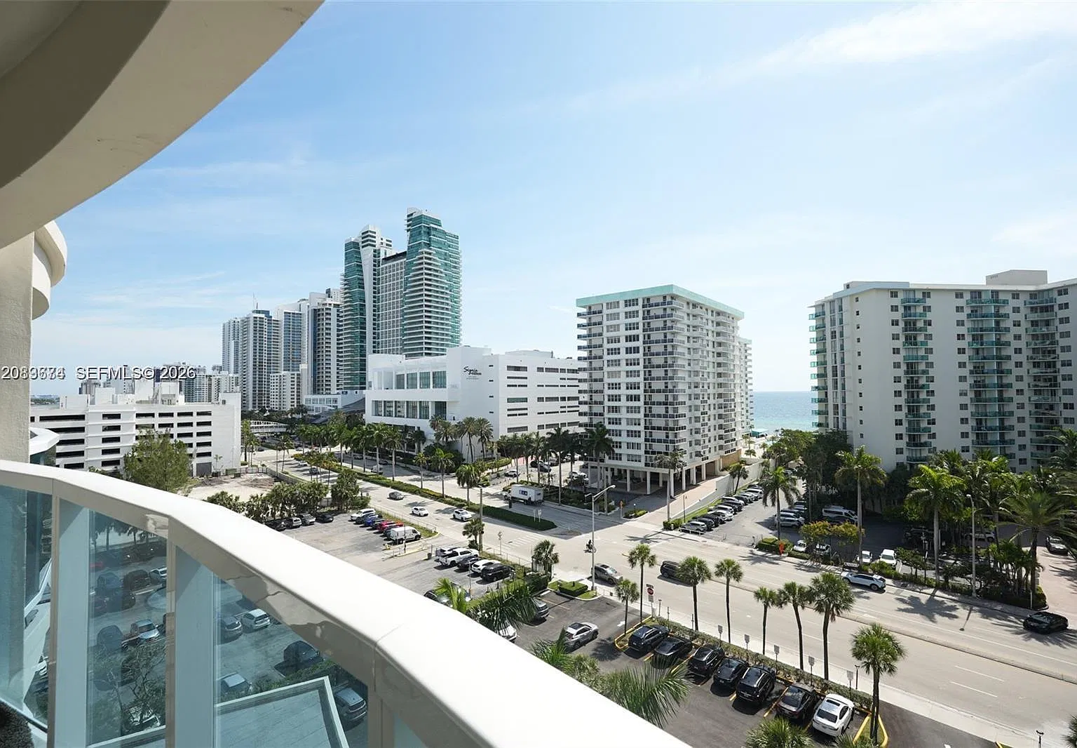 2 bed, 1270 sqft, $3,200 — Photo 2