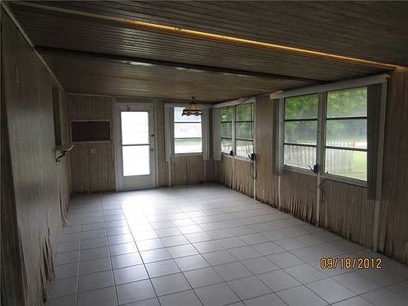 5th image of 1182 SE Media Ln