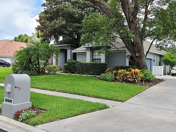 3rd image of 5006 Sylvan Oaks Dr