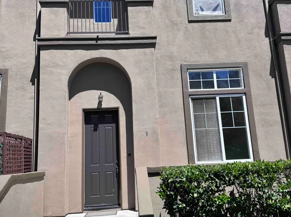 14670 Via Fiesta Unit 3, San Diego, CA 92127