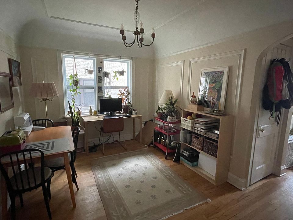 1st image of 3582 N Oakland Ave APT 1