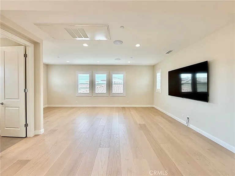98 Pinnacle Dr — Photo 36