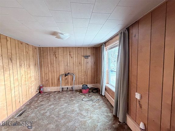 5th image of 211 W Sebree St