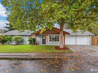 21912 SE 237th St, Maple Valley, WA 98038