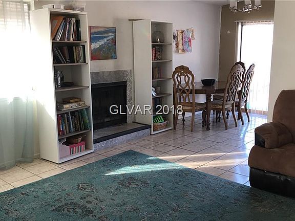2nd image of 1156 Placerville St