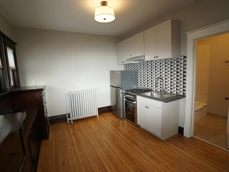 1065 Selby Apartments — Photo 25