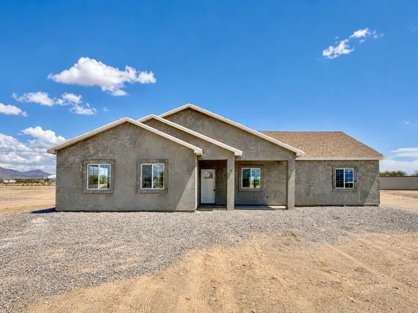 2033 N Savannah Dr, Safford, AZ 85546