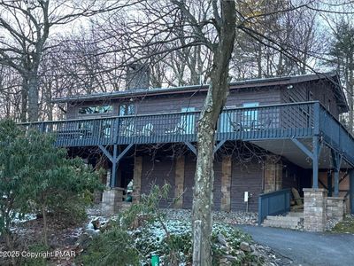 83 Lake Dr, Lake Harmony, PA, 18624