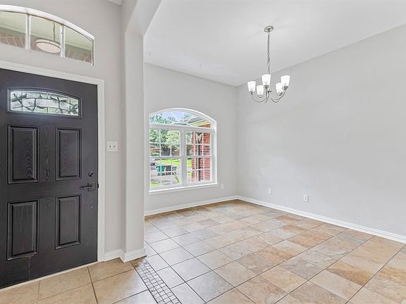 4th image of 7202 Brockington Dr