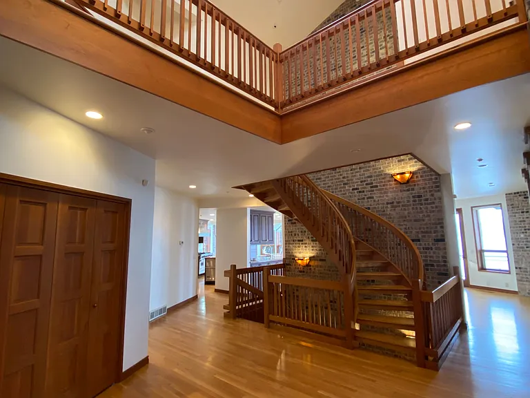 8279 W Mercer Way — Photo 46
