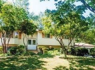 17 Tompkins Rd, East Brunswick, NJ 08816