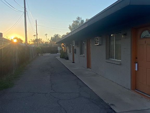2nd image of 114 S Wilson St #10909768