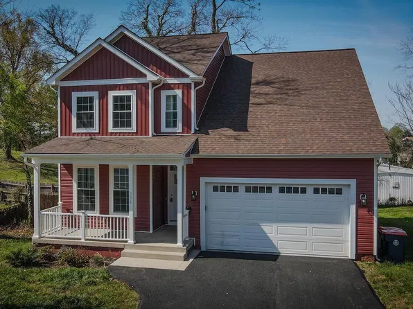 136 S Almond St, Orange, VA 22960