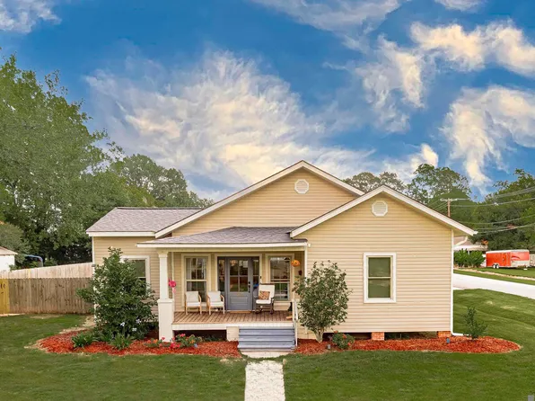 204 Lejeune St, New Roads, LA 70760