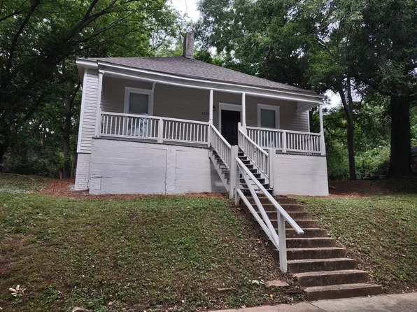 1322 Forrest Ave, Lagrange, GA 30240