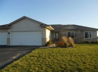 7016 Monmouth Dr, Joliet, IL 60431