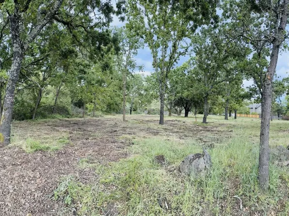 345 Wilson Ln, Windsor, CA 95492