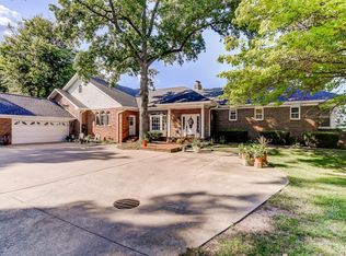 33 Forest Rdg, Springfield, IL 62712