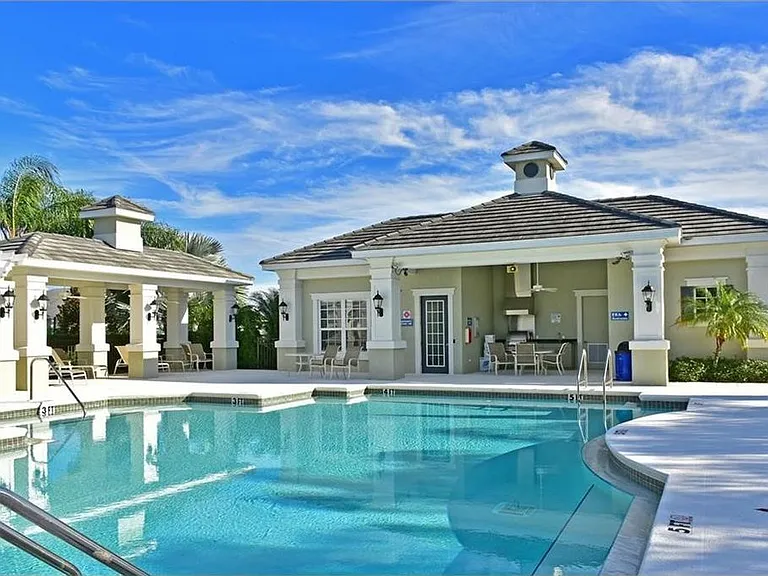 4726 Claremont Park Dr — Photo 35