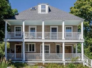 3 Ticehurst Ln, Marblehead, MA 01945