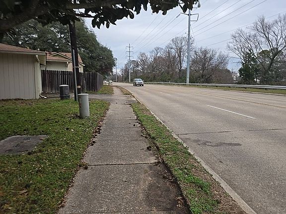 4th image of 1820 E Kings Hwy APT 35