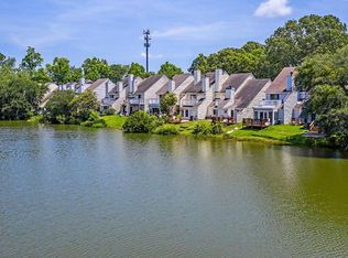 1 Townpark Ln APT C, Charleston, SC 29412