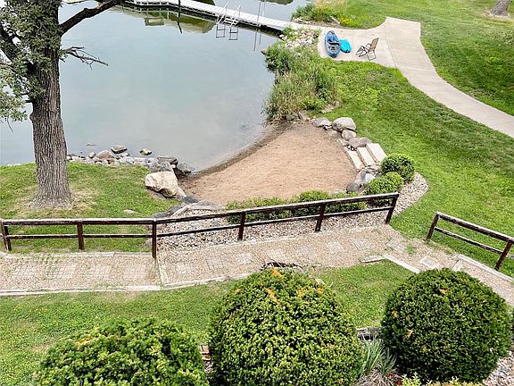 2nd image of 4883 Panorama Dr