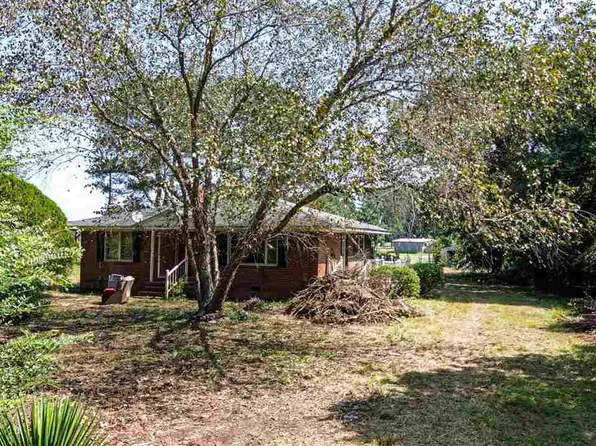 4701 Horace Matthews Rd, Effingham, SC 29541